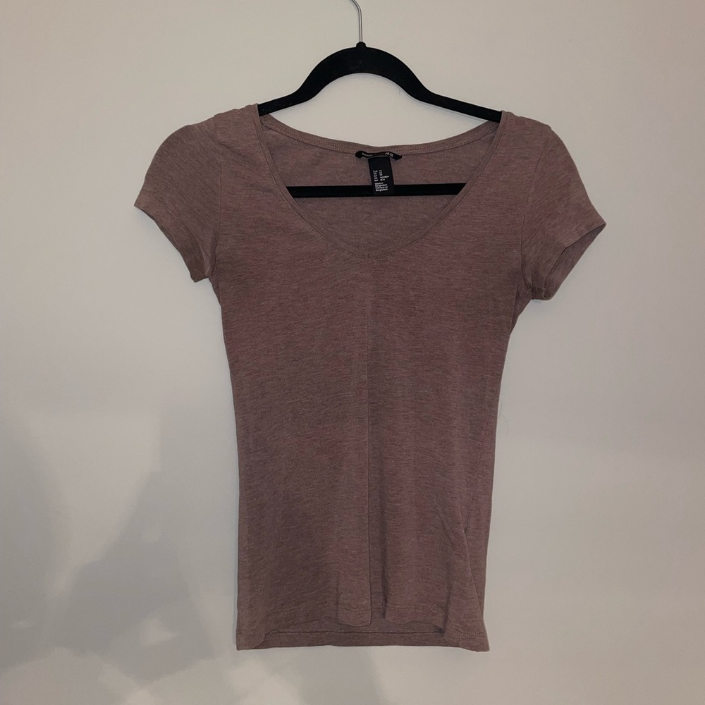 FIVE H&M Basic Tees - Picture 14 of 16
